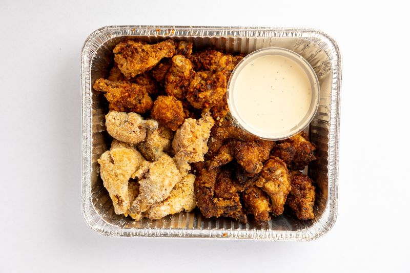 Extra dipping sauces for pizza